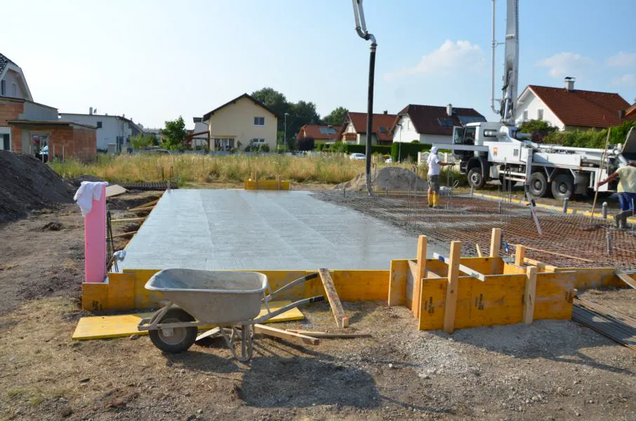 Geschalte Bodenplatte – Roman Bau GmbH